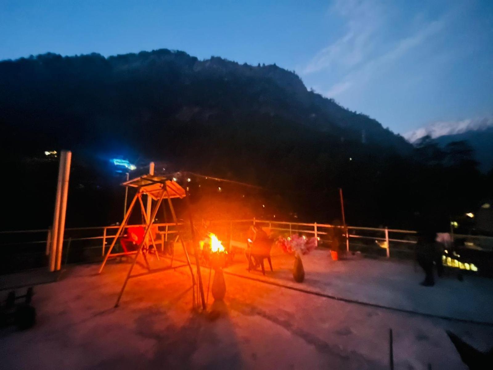 Hotel Dream Valley Kasol #Near Mall Road #River View #Parking #Gaming Zone #Open Terrace #Restaurant Exterior foto